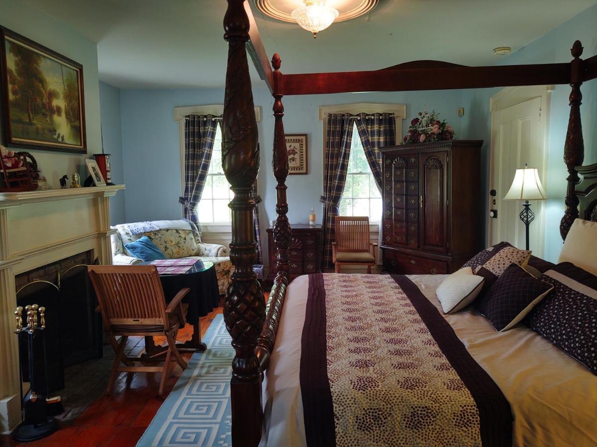 1805 House Bed & Breakfast Hollowville Esterno foto