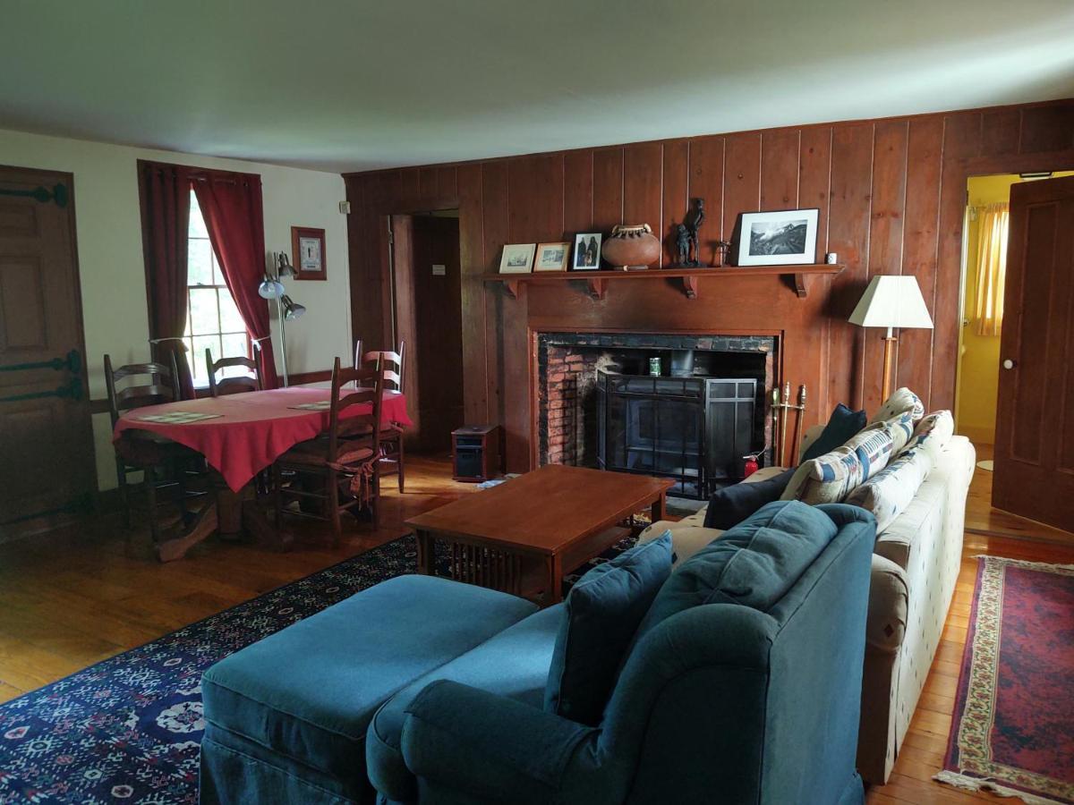 1805 House Bed & Breakfast Hollowville Esterno foto